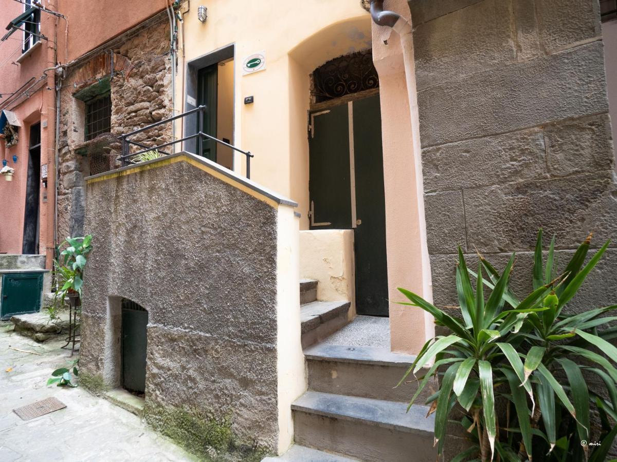 Zia Rina Studio Vernazza Luaran gambar
